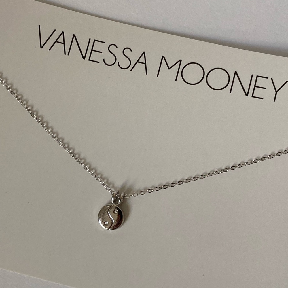 New vanessa Mooney silver coin peace sign charm necklace